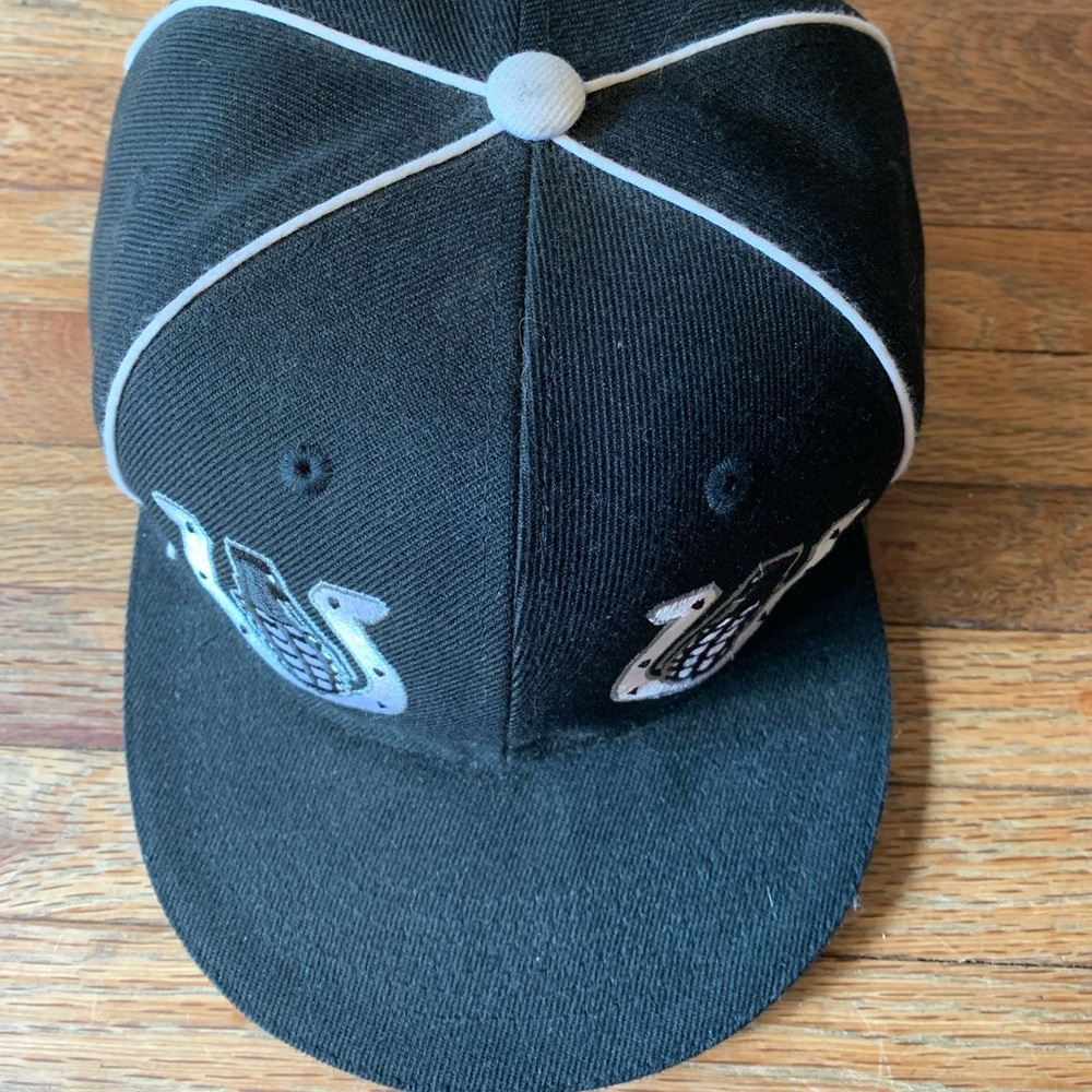 3 fitted hats men’s
